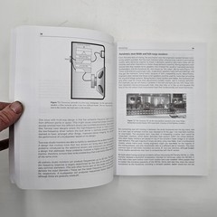 Mixing Audio: Concepts Practices and Tools | Roey Izhaki | Includes DVD | PB VG+