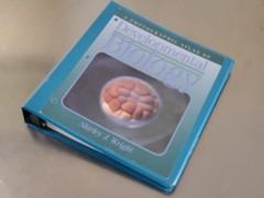 A Photographic Atlas of Developmental Biology Textbook by Shirley J Wright