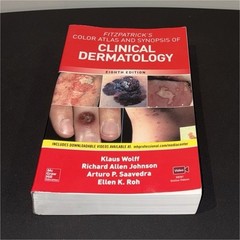 Fitzpatrick’s Color Atlas Dermatology Eighth Edition Paperback Wolff Johnson