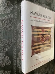 Navajo Textiles: The William Randolph Hearst Collection – Hardcover – GOOD