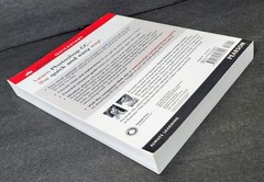 Photoshop CC 2015 Visual QuickStart Guide by Weinmann & Lourekas | 520 Pages