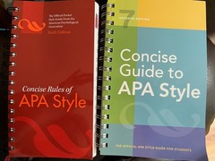 APA Style 2-Book Spiral Set 6th & 7th Ed-Great Condition!