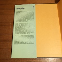 Wearing Vintage by Catherine Bardey – Black Dog 2002 Illustrated Hardcover