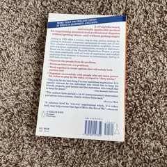 Getting to Yes : Negotiating Agreement Without Giving In by Roger Fisher