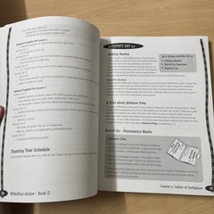 Writeshop Junior Book D Teacher’s Guide Nancy I. Sanders Very Good PB 2011