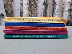 Lot of 5 VTG Womack Industrial Electrical Fluid Power Manual Handbooks