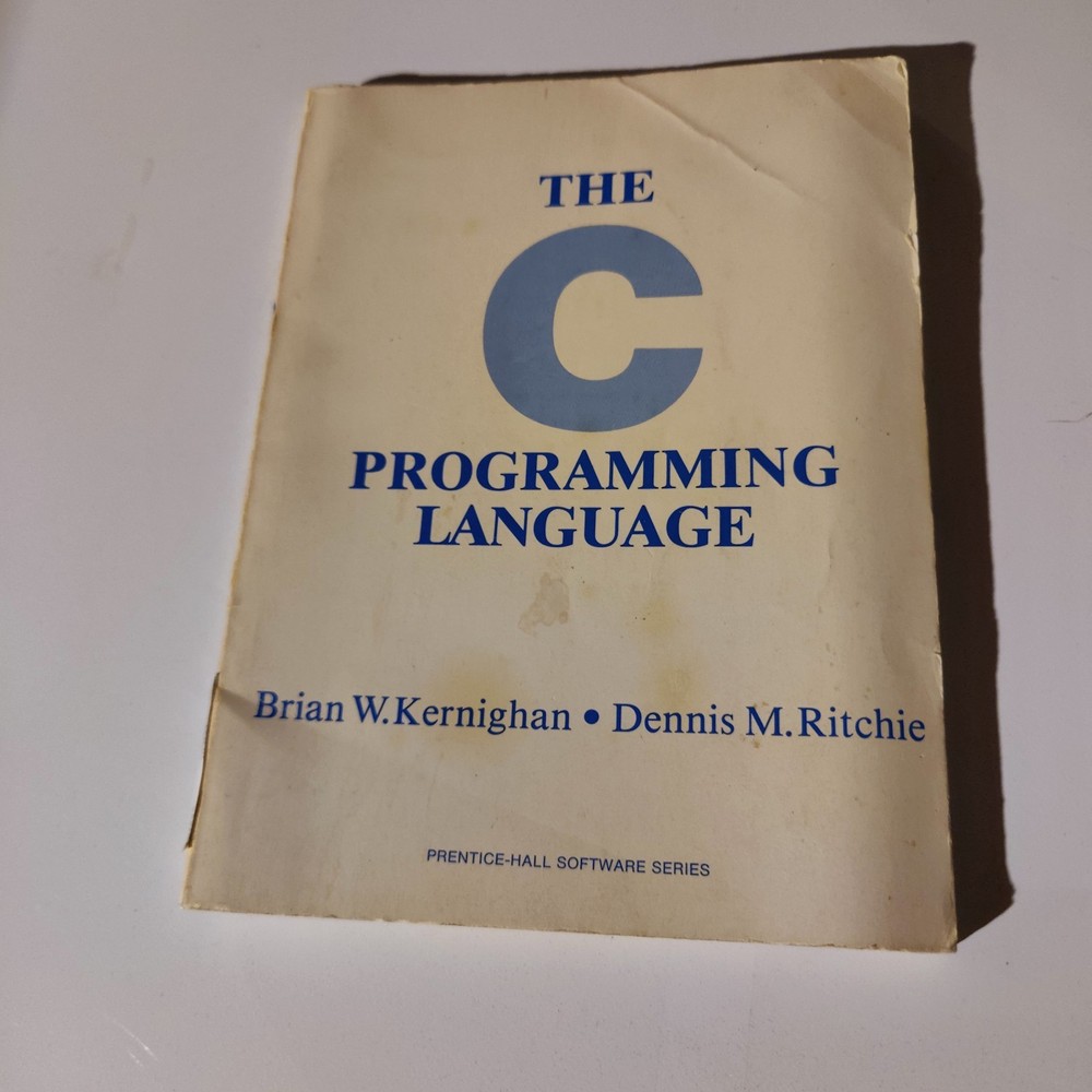 The C Programming Language Brian Kernighan Dennis Ritchie Paperback Vintage