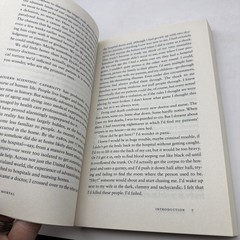 Being Mortal – paperback, Atul Gawande, 9781250076229