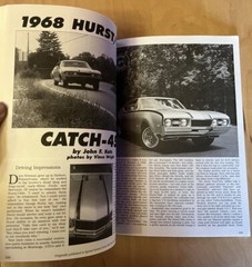 Hemmings Book of Oldsmobiles Terry Ehrich 120 Pages Copyright 2001