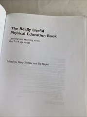 The Really Useful Physical Education Book, Stidder, Haynes, Routledge (M848)