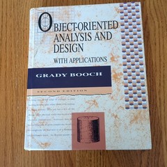 Object-Oriented Analysis and Design with Applications Grady Booch Signed 2nd Ed