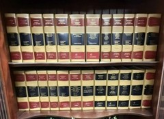 Martindale-Hubbell 2000’s Law Digest & Directory/1999Law Directory Lexis Nexis