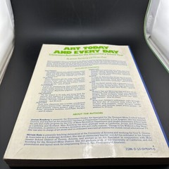 Art Today and Every Day : Classroom Activities for the Elementary School Year by