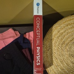 Conceptual Physics 12th Int’l Edition Paperback Paul G. Hewitt Pearson
