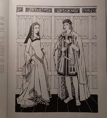 The Evolution of Fashion – Pattern & Cut 1066 to 1930, Hard Cv Anchor Press 1967