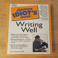 Writing Well by Laurie Rozakis (2000, Uk-Trade Paper)