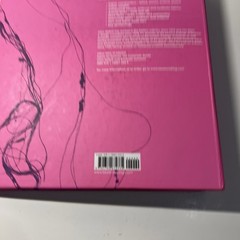 Fabric for Fashion: The Swatch Book, Second Edition (An invaluable resource VG