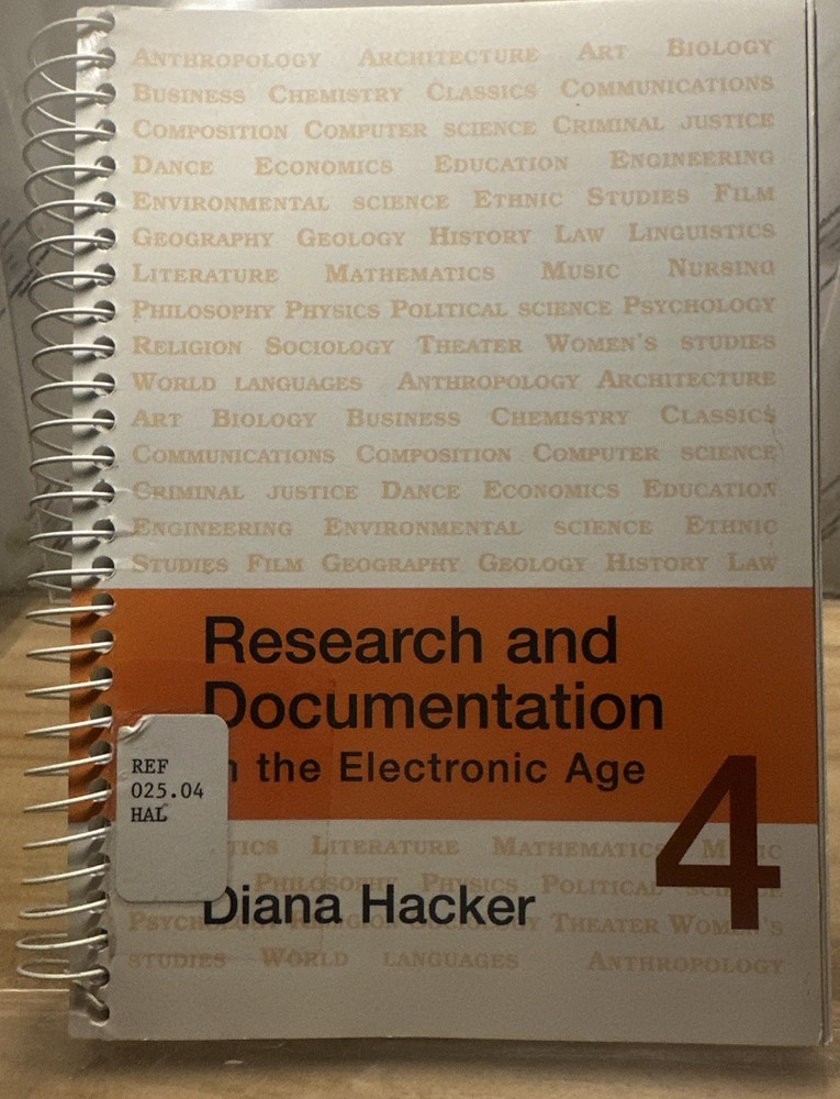 Research and Documentation in the Electronic Age 4 by Diana Hacker (2005, PB)