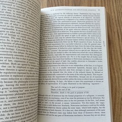 1985 1st Edition Book The Structure of Biological Science Rosenberg Paperback