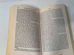 The Closing of the American Mind – Paperback By Bloom, Allan – GOOD