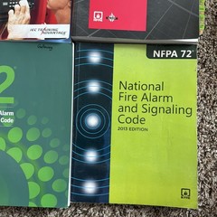NFPA 70 National Electrical Code NFPA National Fire Alarm Lot 4 2013, 16-17’ 19’