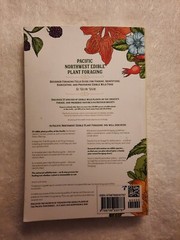 Pacific Northwest Edible Plant Foraging Field Guide Willow Walsh PB Book VGC