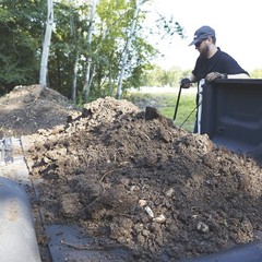 Boxer Truck Bed Cargo Unloader, 1-Ton Capacity