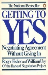 Getting to Yes: Negotiating Agreement Without Giving In – Paperback – VERY GOOD