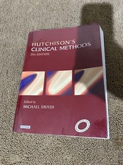 Hutchison’s Clinical Methods – Paperback – GOOD Condition 2002 21st Edition