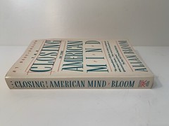 The Closing of the American Mind – Paperback By Bloom, Allan – GOOD