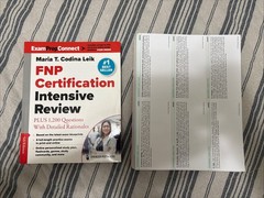 FNP Certification Intensive Review: PLUS 1,200 Questions With Detail – VERY GOOD