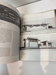 The essential Frank Lloyd Wright Hardcover