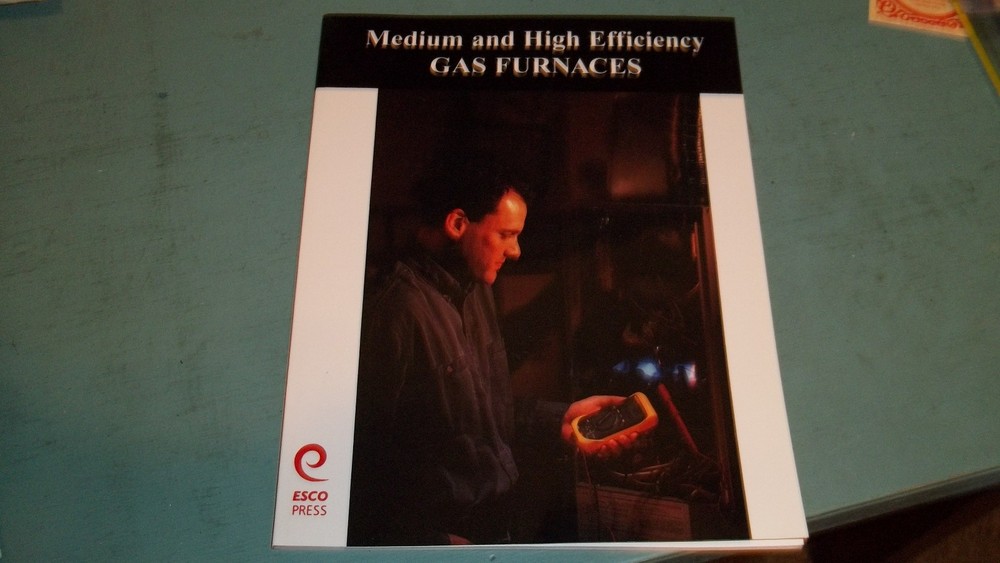 Medium and High Efficiency Gas Furnaces by Jazwin, Richard-ESCO Press NEW