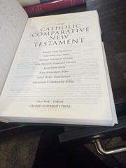 THE CATHOLIC COMPARATIVE NEW TESTAMENT By Oxford University Press Hardcover EUC