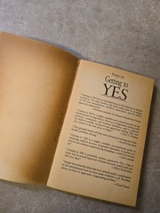 Getting to YES 2nd Edition Roger Fisher William Ury Negotiation Conflict Resolut