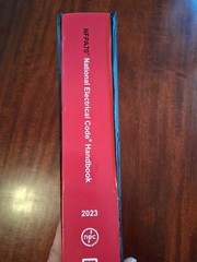 NFPA 70, National Electrical Code Handbook : 2023 Edition