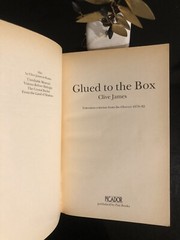 Clive James (1939-2019) Glued To The Box Picador 1983 First Edition S/C V/G