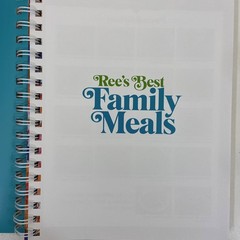 Ree’s Best Family Meals 2022 The Pioneer Woman Cookbook Ringbound Hearst