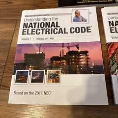 3 Lot Mike Holt’s Guide Understanding National Electrical Code & Changes Nec