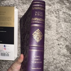 KJV Sovereign Collection Bible, Personal Size, Red Letter Edition, Comfort Print