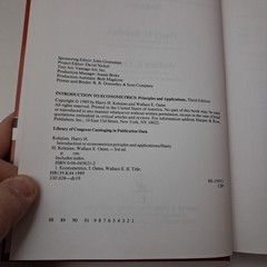 Introduction To Econometrics 3rd Ed Kelejian Oates Harper & Row Red HC Textbook