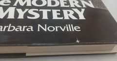 Writing the Modern Mystery by Barbara Norville (1986, Hardcover)