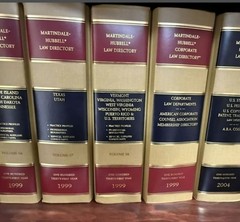 Martindale-Hubbell 2000’s Law Digest & Directory/1999Law Directory Lexis Nexis