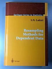 Resampling Methods for Dependent Data S N Lahiri Springer Statistics Hardback