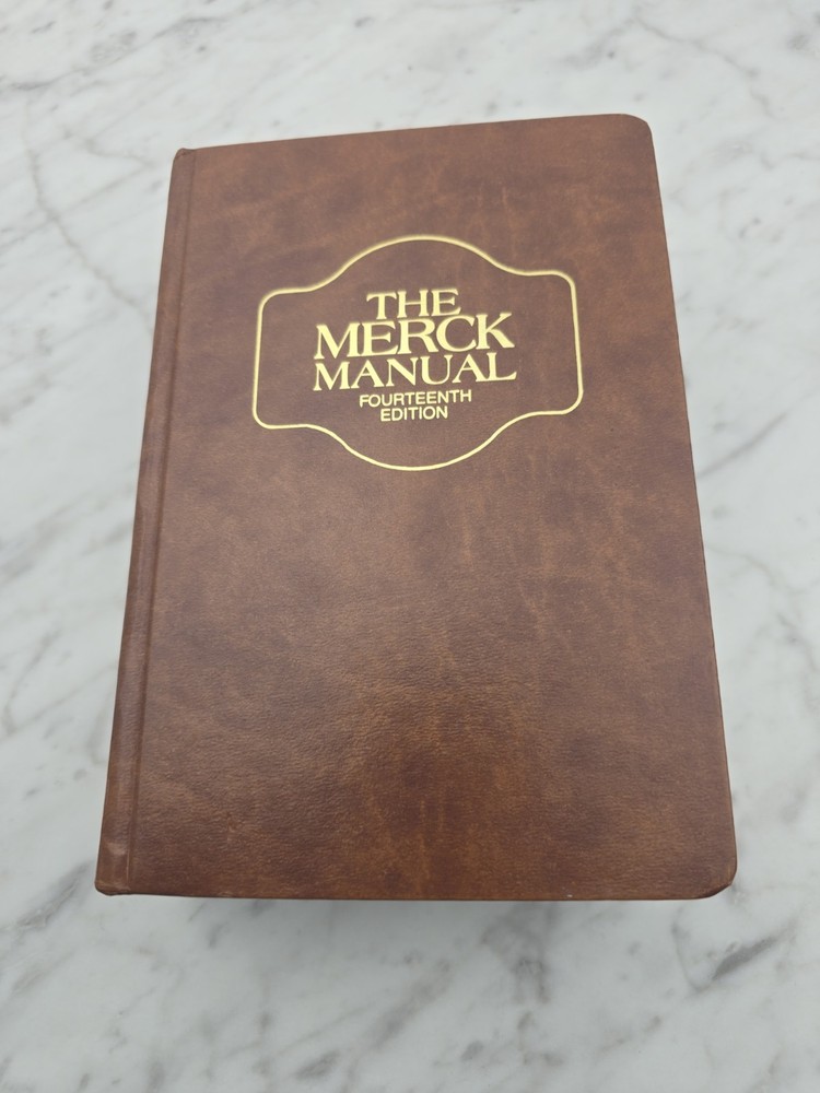 The Merck Manual Fourteenth 14th Edition 1982 – Hardcover Brown Cover