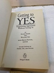 Getting To Yes – Roger Fisher & William Ury (Paperback, 1991)