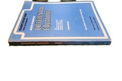 Schaum’s Outline Theory Differential Equations PB Richard Bronson 1973 1st Edi