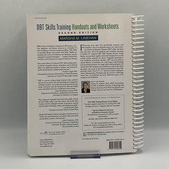 DBT Skills Training Handouts & Worksheets Marsha Linehan Guilford 8.5×11 Teal PB