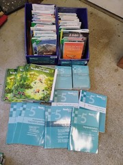 Pearson ReadyGEN Grade 5 Teacher’s Edition Guide & Leveled Text Library Set