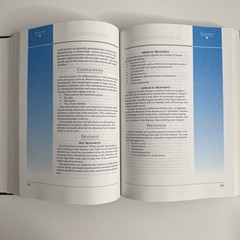 New Illustrated Family Medical Guide to Health & Prevention Consumer Guide 1995